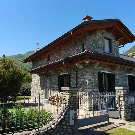 Casa vacanze Maurizia Domaso